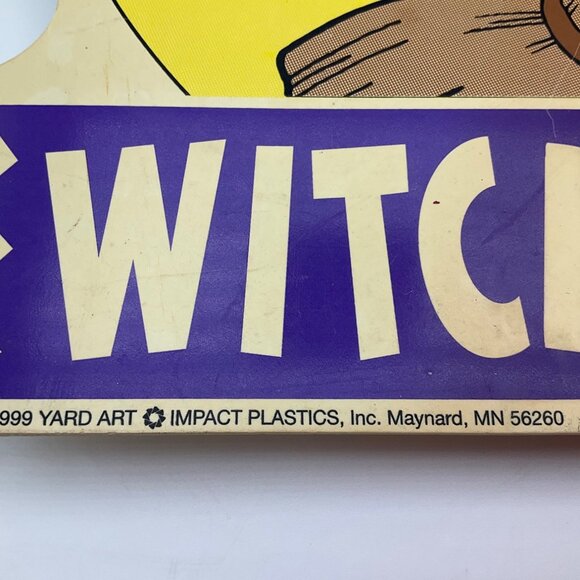 Vintage Impact Plastics 1999 Halloween Yard Sign Witch Way Retro - Picture 3 of 9